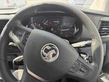 Vauxhall Vivaro Turbo D 2900 Sportive
