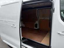 Vauxhall Vivaro Turbo D 2900 Sportive