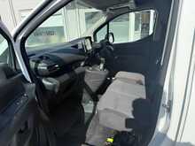 Peugeot Partner 1.5 BlueHDi 1000 Professional 3 SEATS AIR CON Panel Van 5dr Diesel Manual SWB Euro 6 (s/s) (100 bhp)