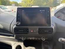 Peugeot Partner 1.5 BlueHDi 1000 Professional 3 SEATS AIR CON Panel Van 5dr Diesel Manual SWB Euro 6 (s/s) (100 bhp)