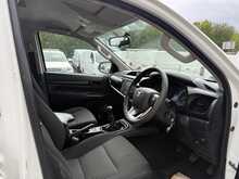 Toyota Hilux 2.4 D-4D Active Pickup Double Cab 4dr Diesel Manual 4WD