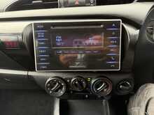 Toyota Hilux 2.4 D-4D Active Pickup Double Cab 4dr Diesel Manual 4WD