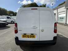 Vauxhall Combo 1.5 Turbo D 2300 Edition Panel Van 4dr Diesel Auto L2 H1