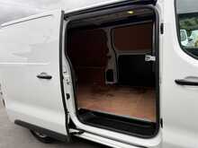 Vauxhall Vivaro 1.5 Turbo D 2900 Dynamic LWB L2 AIR CON 6dr Diesel Manual L2 H1 Euro 6 (s/s) (100 ps)