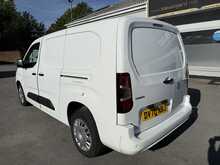 Vauxhall Combo 1.5 Turbo D 2300 Sportive AIR CON LWB Van 4dr Diesel Manual L2 H1 Euro 6 (s/s) (100 ps)