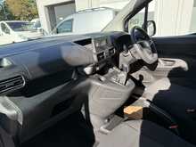 Vauxhall Combo 1.5 Turbo D 2300 Sportive AIR CON LWB Van 4dr Diesel Manual L2 H1 Euro 6 (s/s) (100 ps)