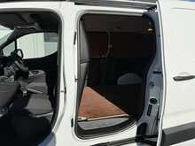 Vauxhall Combo 1.5 Turbo D 2300 Sportive AIR CON LWB Van 4dr Diesel Manual L2 H1 Euro 6 (s/s) (100 ps)