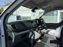 Vauxhall Vivaro 1.5 Turbo D 2900 Sportive Panel Van 5dr Diesel Manual L2 H1 Euro 6 (s/s) (100 ps)