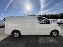 Vauxhall Vivaro 1.5 Turbo D 2900 Sportive LWB AIR CON SAT NAV Van 5dr Diesel Manual L2 H1 Euro 6 (s/s) (100 ps)