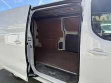 Vauxhall Vivaro 1.5 Turbo D 2900 Sportive LWB AIR CON SAT NAV Van 5dr Diesel Manual L2 H1 Euro 6 (s/s) (100 ps)