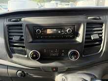 Ford Transit Custom 2.0 300 EcoBlue SWB AIR CON Van 5dr Diesel Manual L1 H1