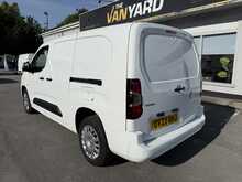 Vauxhall Combo 1.5 Turbo D 2300 Sportive Panel Van 6dr Diesel Manual L2 H1 Euro 6 (100 ps)