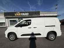 Vauxhall Combo 1.5 Turbo D 2300 Sportive Panel Van 6dr Diesel Manual L2 H1 Euro 6 (100 ps)