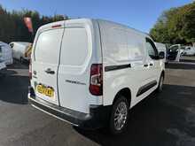 Toyota PROACE CITY 1.5 BlueHDi Icon Short AIR CON 3 SEATS 5dr Diesel Manual SWB Euro 6 (s/s) (100 bhp)