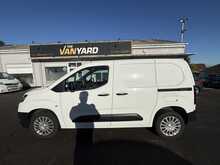 Toyota PROACE CITY 1.5 BlueHDi Icon Short AIR CON 3 SEATS 5dr Diesel Manual SWB Euro 6 (s/s) (100 bhp)