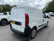 Fiat Doblo 1.3 JTD MultiJet 16v Panel Van 4dr Diesel Manual L1 H1 (126 g/km, 90 bhp)