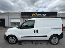 Fiat Doblo 1.3 JTD MultiJet 16v Panel Van 4dr Diesel Manual L1 H1 (126 g/km, 90 bhp)
