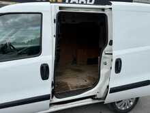 Fiat Doblo 1.3 JTD MultiJet 16v Panel Van 4dr Diesel Manual L1 H1 (126 g/km, 90 bhp)
