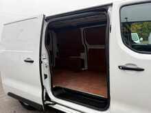 Peugeot Expert BlueHDi 1000 Professional