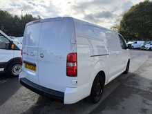 Vauxhall Vivaro 1.5 Turbo D 2900 Pro LWB AIR CON Van 6dr Diesel Manual L2 H1 Euro 6 (s/s) (100 ps)
