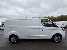 Ford Transit Custom 2.0 300 EcoBlue Limited LWB AIR CON Panel Van 5dr Diesel Manual L2 H1 Euro 6 (s/s) (130 ps)