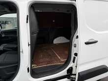 Vauxhall Combo 1.6 Turbo D 2300 Sportive SWB AIR CON Panel Van 4dr Diesel Manual L1 H1 Euro 6 (s/s) (100 ps)