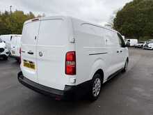 Vauxhall Vivaro 1.5 Turbo D 2900 Dynamic LWB AIR CON Panel Van 6dr Diesel Manual L2 H1 Euro 6 (s/s) (100 ps)