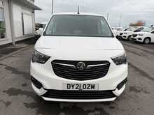 Vauxhall Combo 1.5 Turbo D 2300 Sportive LWB 3 SEATS AIR CON Van 4dr Diesel Manual L2 H1 Euro 6 (100 ps)