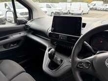 Vauxhall Combo 1.5 Turbo D 2300 Sportive LWB 3 SEATS AIR CON Van 4dr Diesel Manual L2 H1 Euro 6 (100 ps)