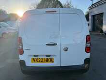 Vauxhall Combo 1.5 Turbo D 2000 Dynamic Panel Van 4dr Diesel Manual L1 H1 Euro 6 (100 ps)