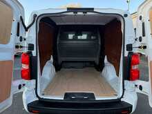 Vauxhall Vivaro Turbo D 3100 Sportive