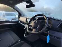 Vauxhall Vivaro Turbo D 3100 Sportive