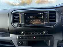 Vauxhall Vivaro Turbo D 3100 Sportive