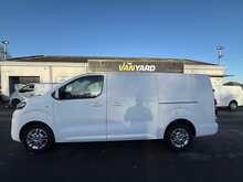 Vauxhall Vivaro Turbo D 2900 Sportive