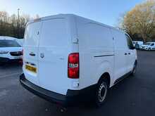Vauxhall Vivaro Turbo D 2900 Dynamic LWB AIR CON