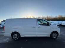 Vauxhall Vivaro 1.5 Turbo D 2900 Sportive Panel Van 5dr Diesel Manual L2 H1 Euro 6 (s/s) (100 ps)
