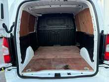 Vauxhall Combo Turbo D 2300 Sportive