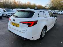 Toyota Corolla 1.8 VVT-h Car Derived Van 5dr Petrol Hybrid CVT Euro 6 (s/s) (140 ps)