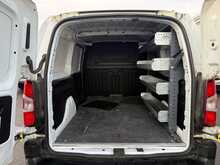 Vauxhall Combo 1.5 Turbo D 2300 Dynamic LWB AIR CON Van 4dr Diesel Manual L2 H1 Euro 6 (100 ps)