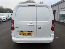 Vauxhall Combo 1.5 Turbo D 2300 Pro SWB AIR CON 5dr Diesel Manual L1 H1 Euro 6 (s/s) (100 ps)