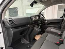 Vauxhall Vivaro Turbo D 2900 Pro