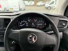 Vauxhall Vivaro Turbo D 2900 Pro