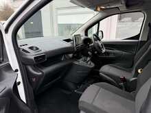 Vauxhall Combo Turbo D 2300 Sportive