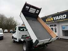 Ford Transit 2.0 350 EcoBlue HD TIPPER DRW AIR CON 2dr Diesel Manual RWD L2 Euro 6 (s/s) (130 ps)