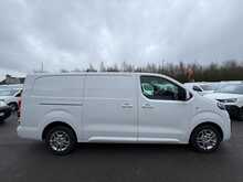 Vauxhall Vivaro Turbo D 2900 Sportive