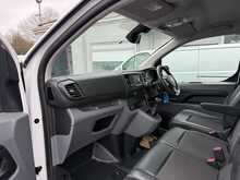 Vauxhall Vivaro Turbo D 2900 Sportive