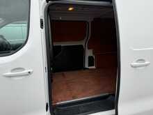 Vauxhall Vivaro Turbo D 2900 Sportive