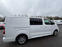 Vauxhall Vivaro Turbo D 3100 Sportive