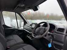 Vauxhall Movano 2.3 CDTi 3500 BiTurbo Edition LWB AIR CON SAT NAV Diesel Manual FWD L3 H2 Euro 6 (135 ps)