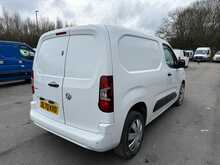 Vauxhall Combo 1.6 Turbo D 2300 Sportive SWB AIR CON Diesel Manual L1 H1 Euro 6 (s/s) (100 ps)
